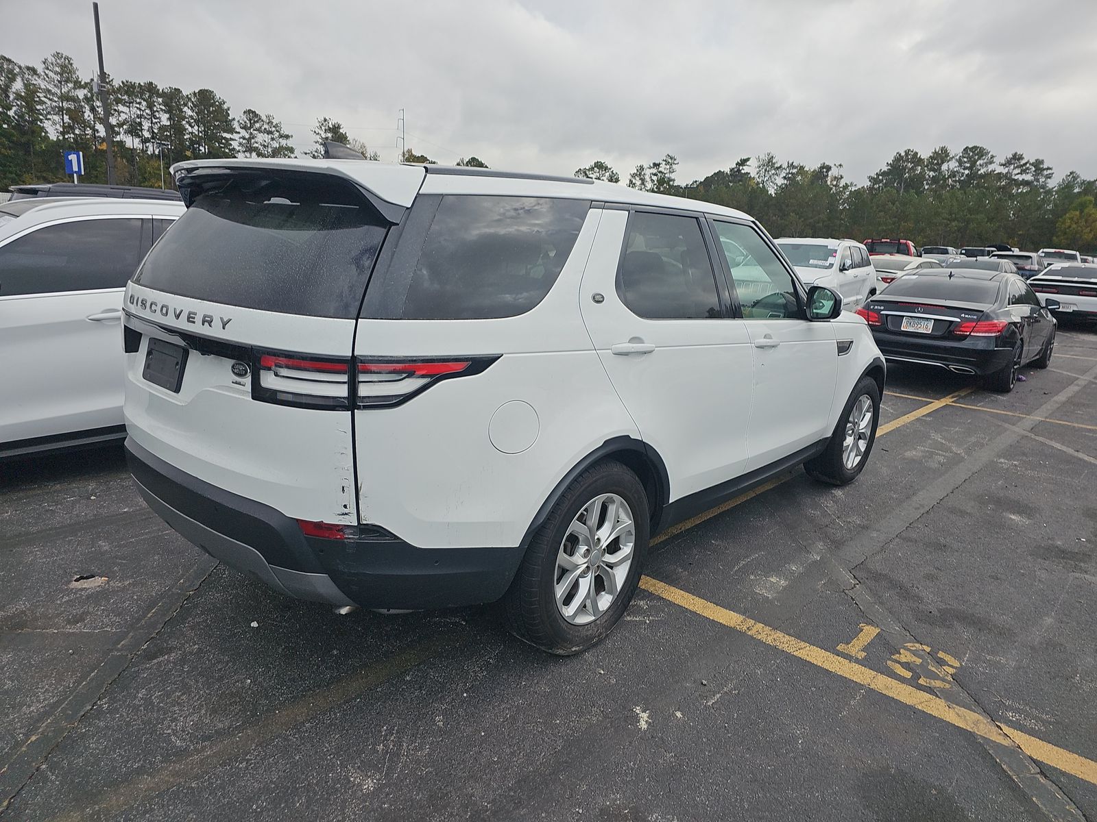 2020 Land Rover Discovery SE AWD