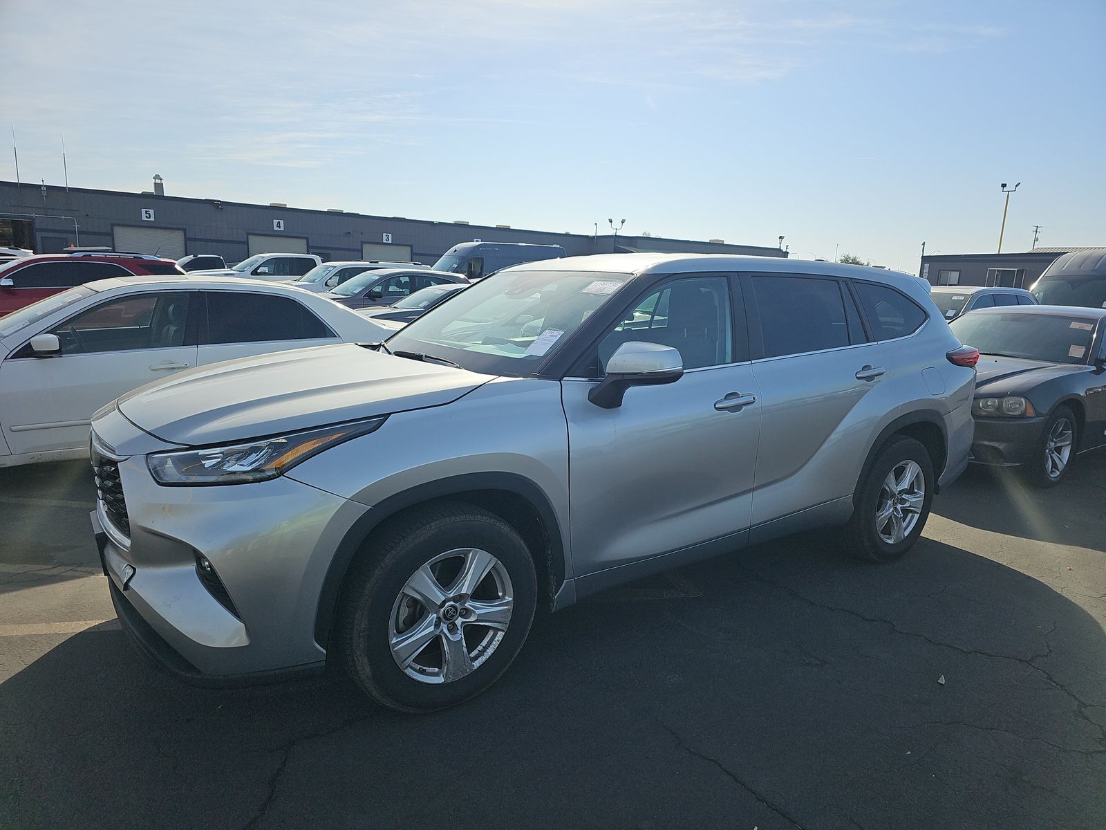 2023 Toyota Highlander LE