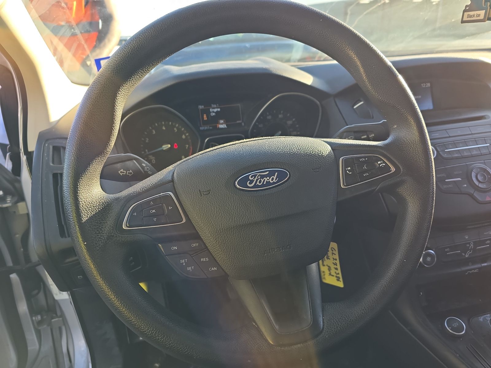 2016 Ford Focus SE FWD