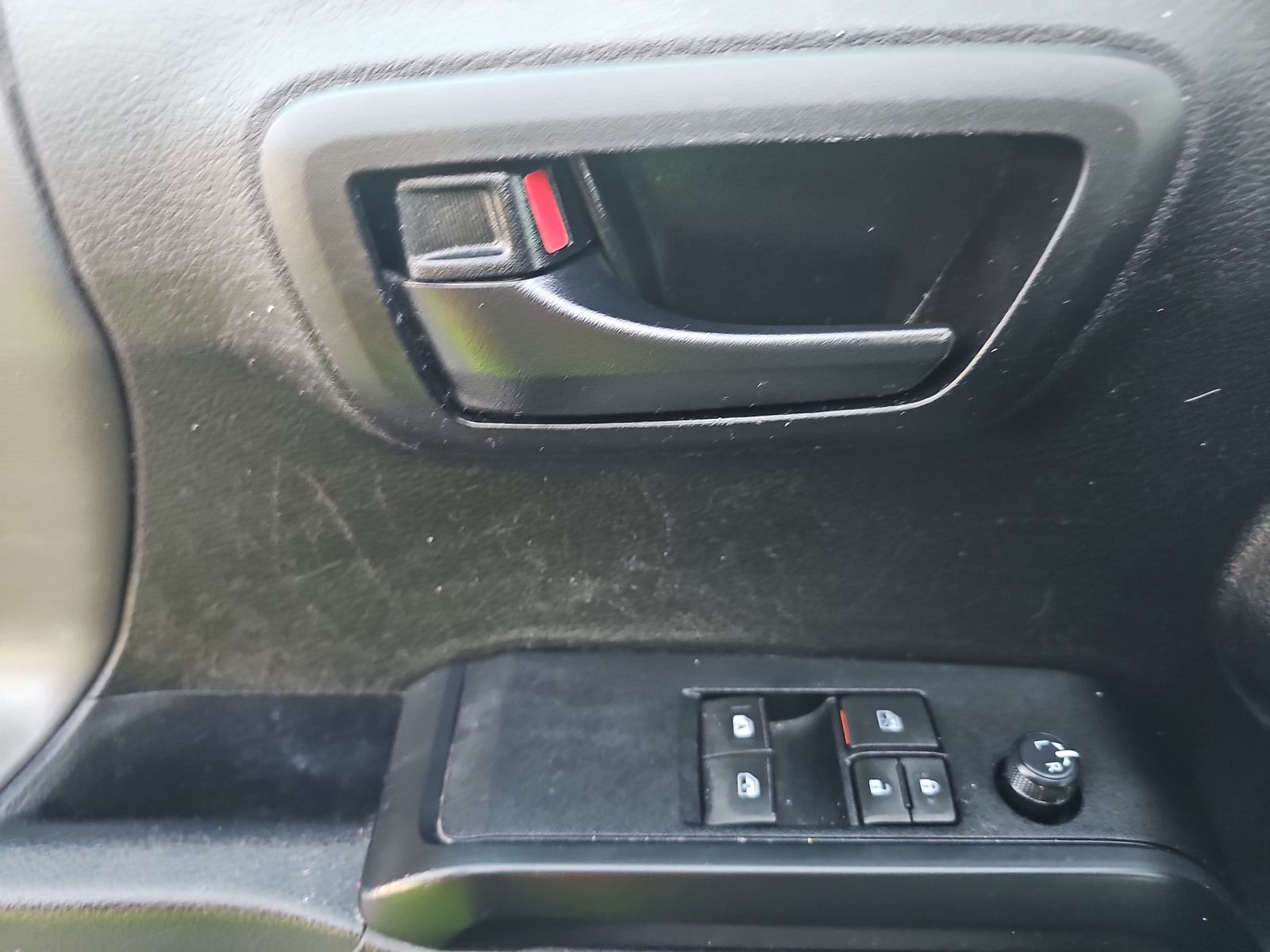 2021 Toyota Tacoma SR RWD