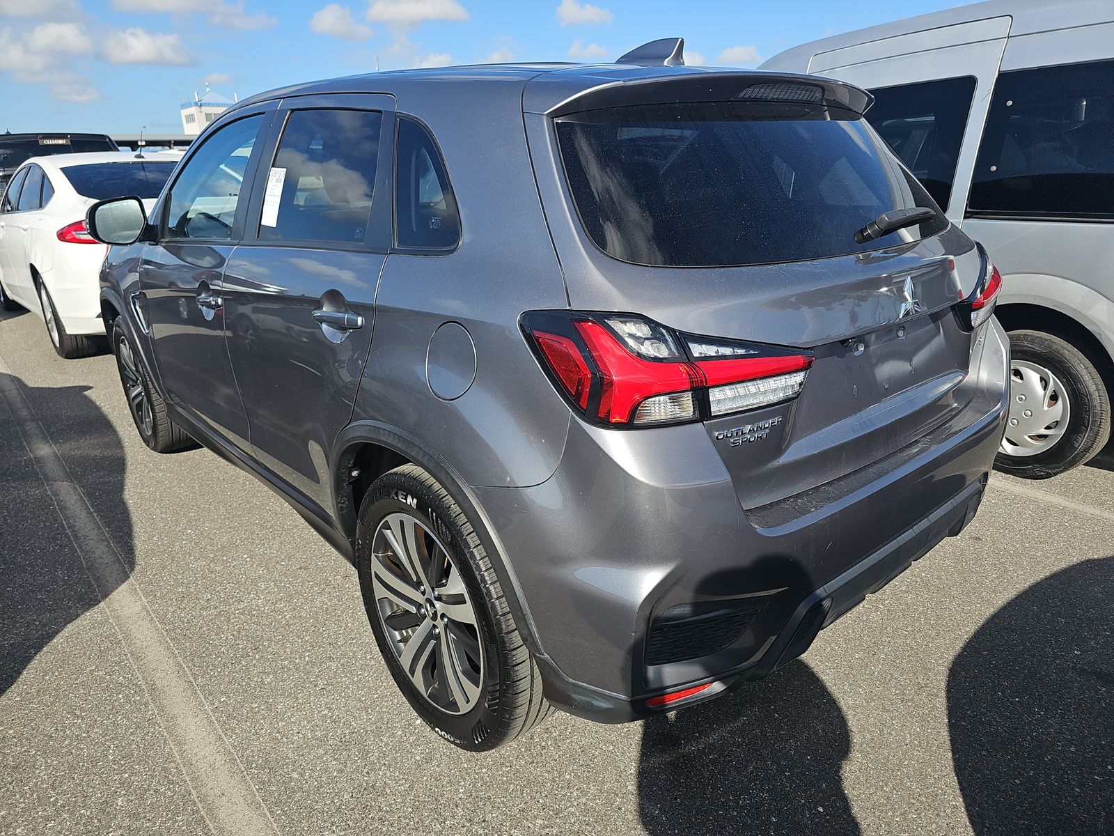 2021 Mitsubishi Outlander Sport 2.0 SE FWD