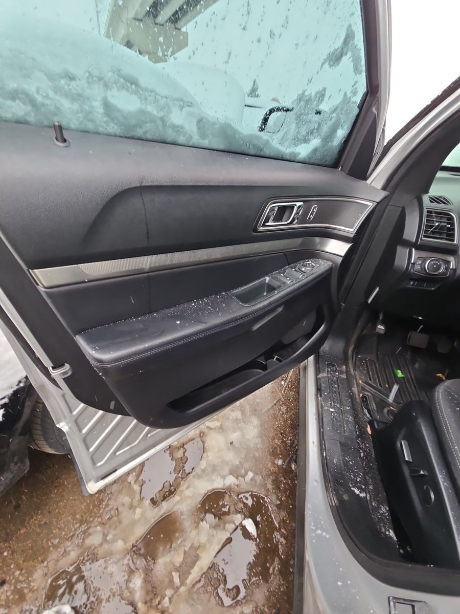 2018 Ford Explorer XLT AWD