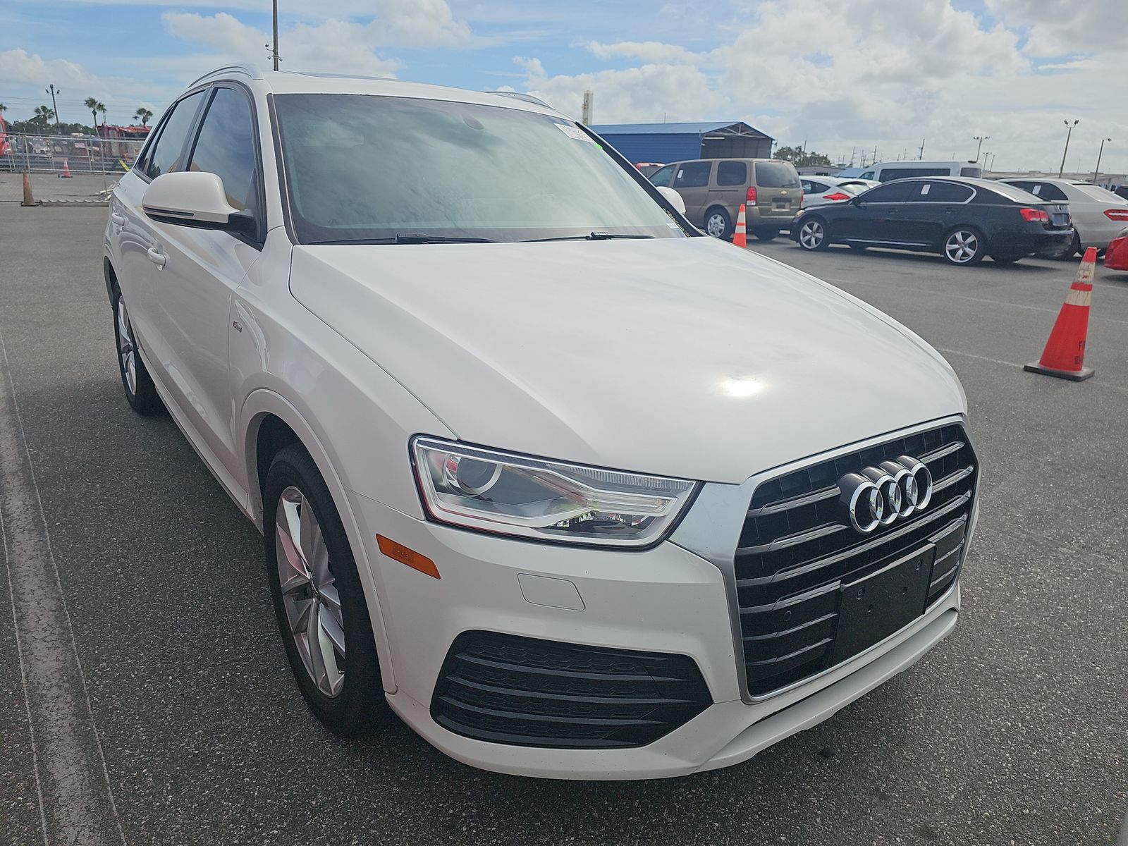 2018 Audi Q3 2.0T Premium FWD