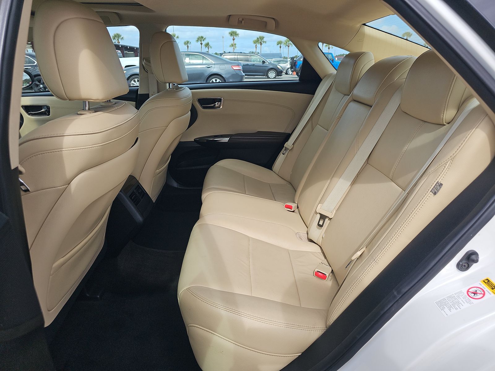 2014 Toyota Avalon XLE Premium FWD