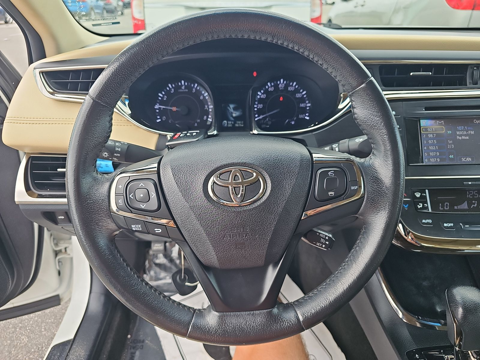 2014 Toyota Avalon XLE Premium FWD