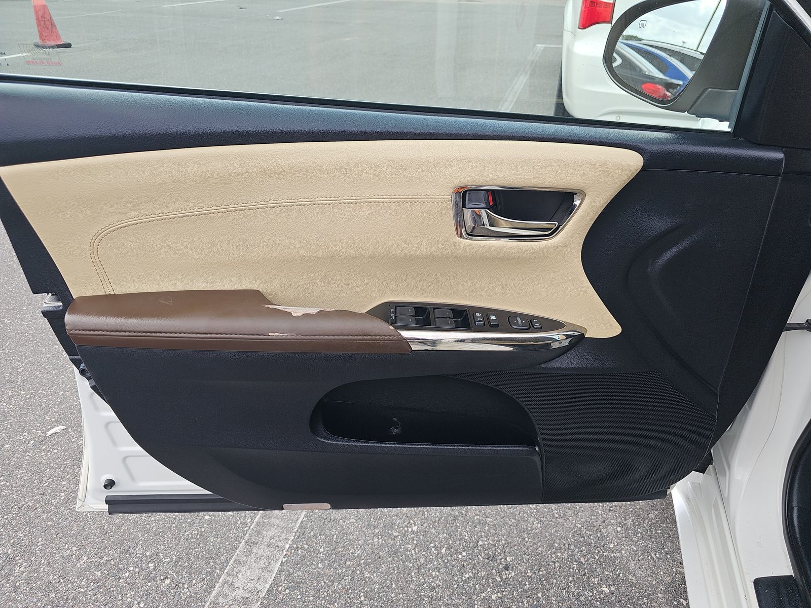 2014 Toyota Avalon XLE Premium FWD