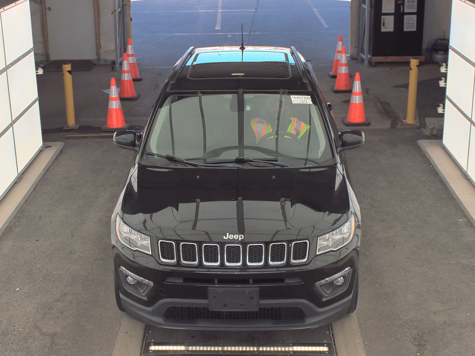 2021 Jeep Compass Latitude FWD