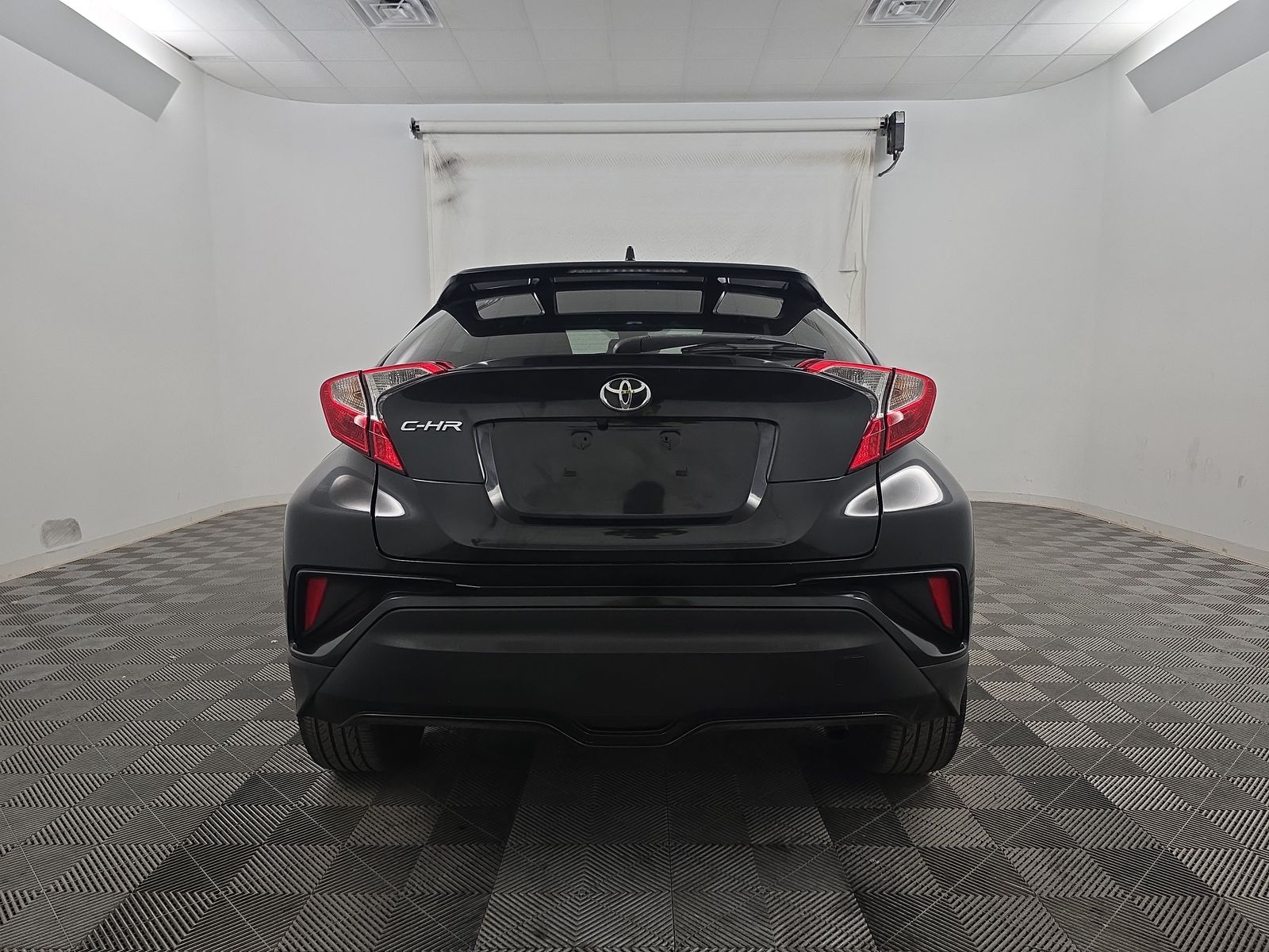 2019 Toyota C-HR LE FWD