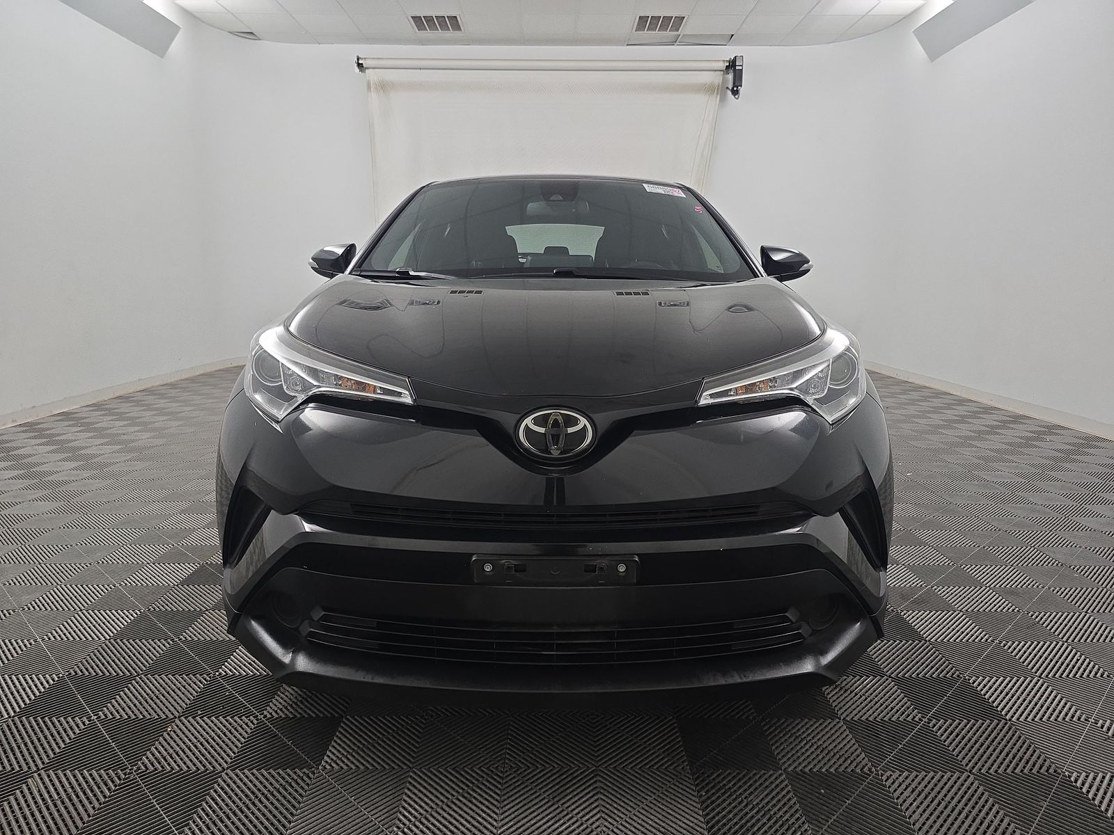 2019 Toyota C-HR LE FWD