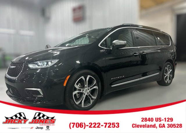 2023 Chrysler Pacifica Pinnacle 121.6