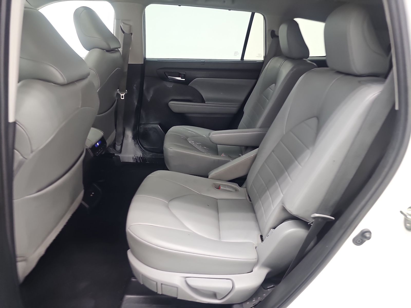 2020 Toyota Highlander XLE FWD