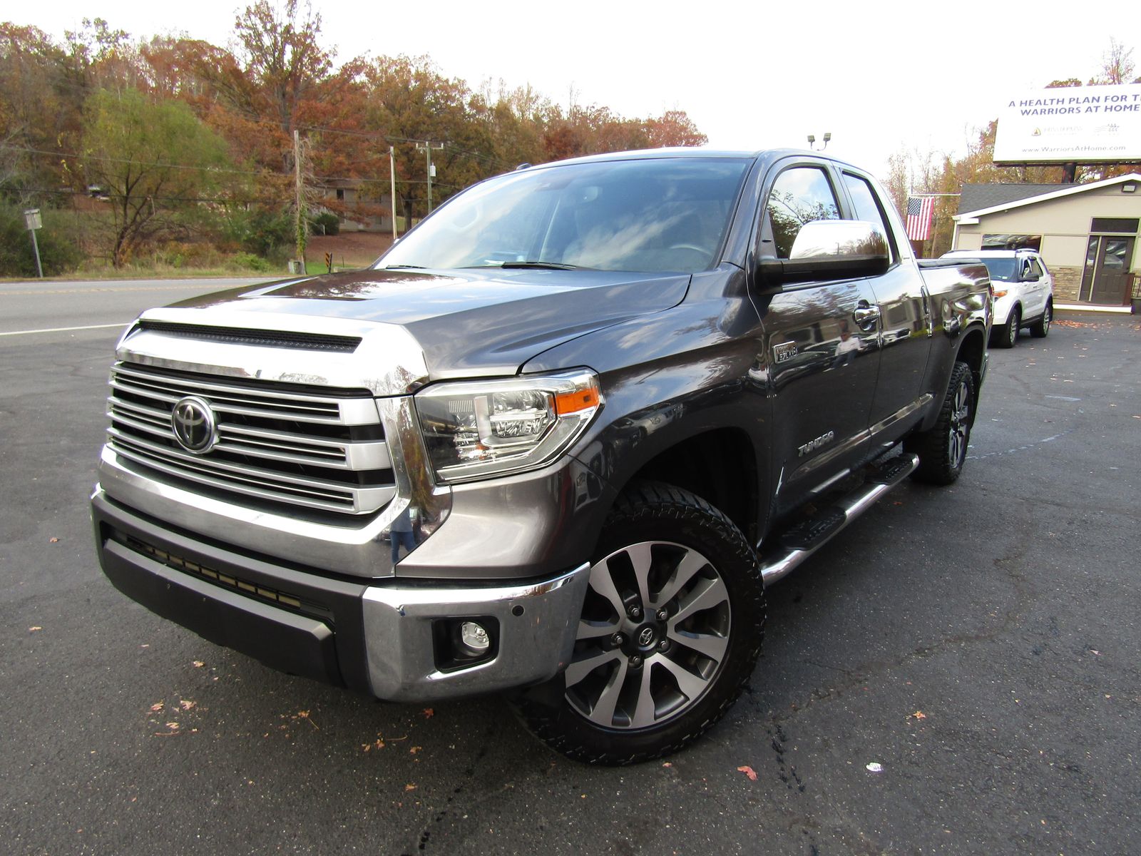 2019 Toyota Tundra Limited Extended Cab Short Bed