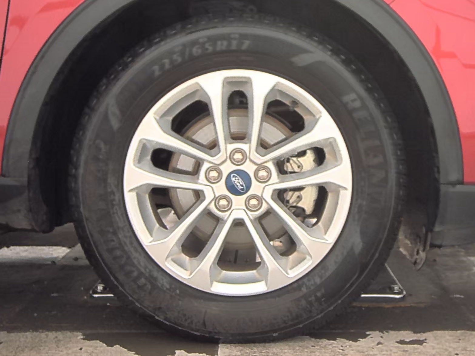 2020 Ford Escape SE FWD