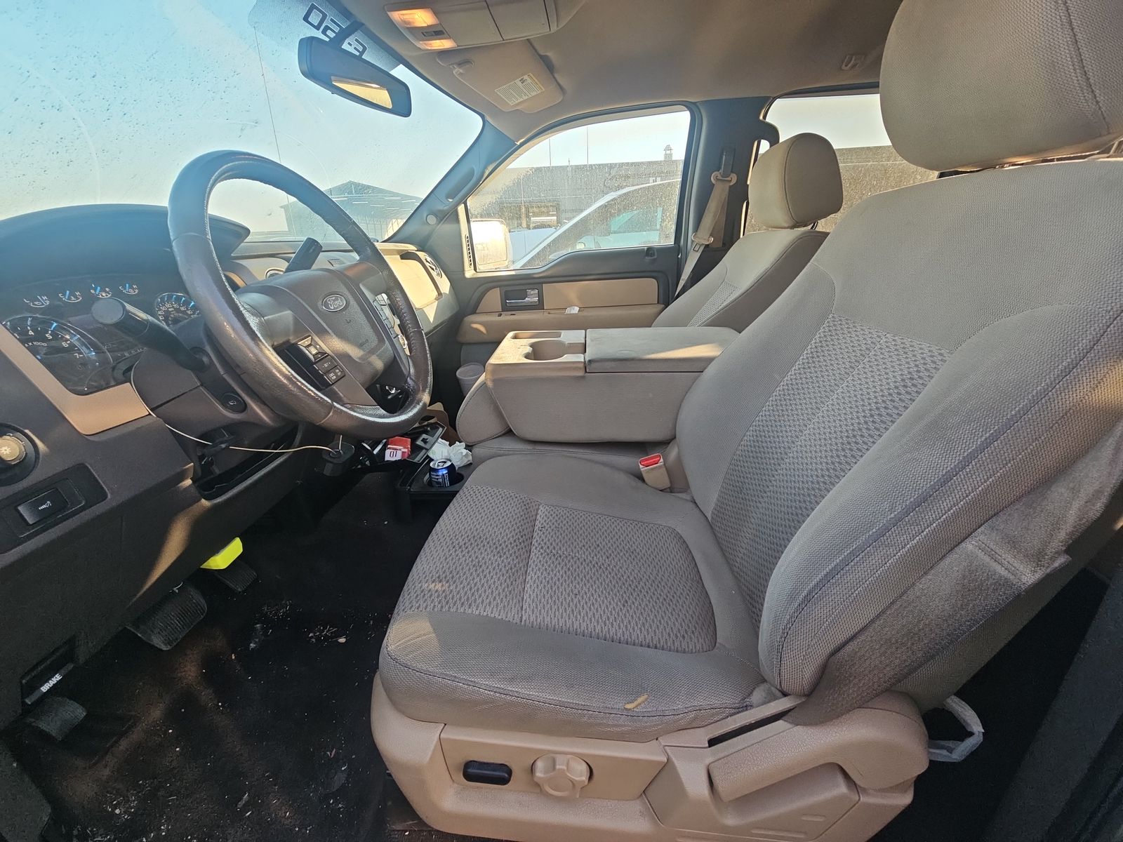 2013 Ford F-150 XLT RWD