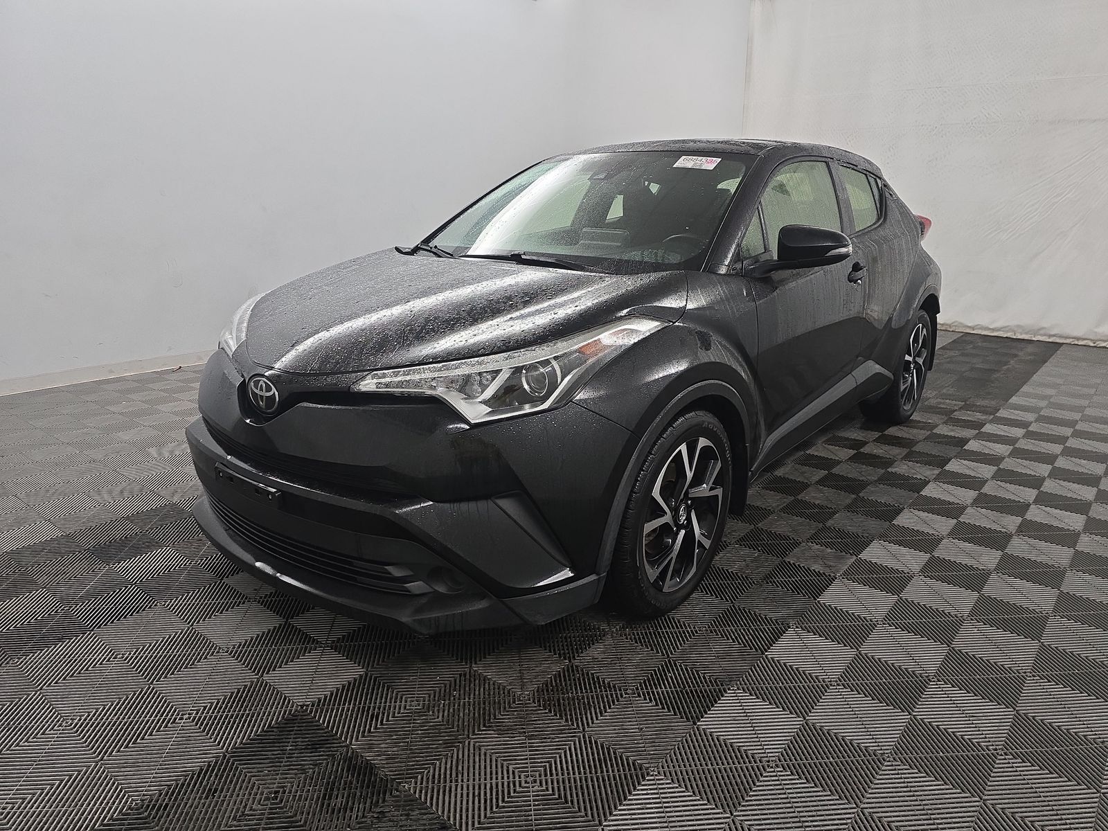 2019 Toyota C-HR XLE FWD