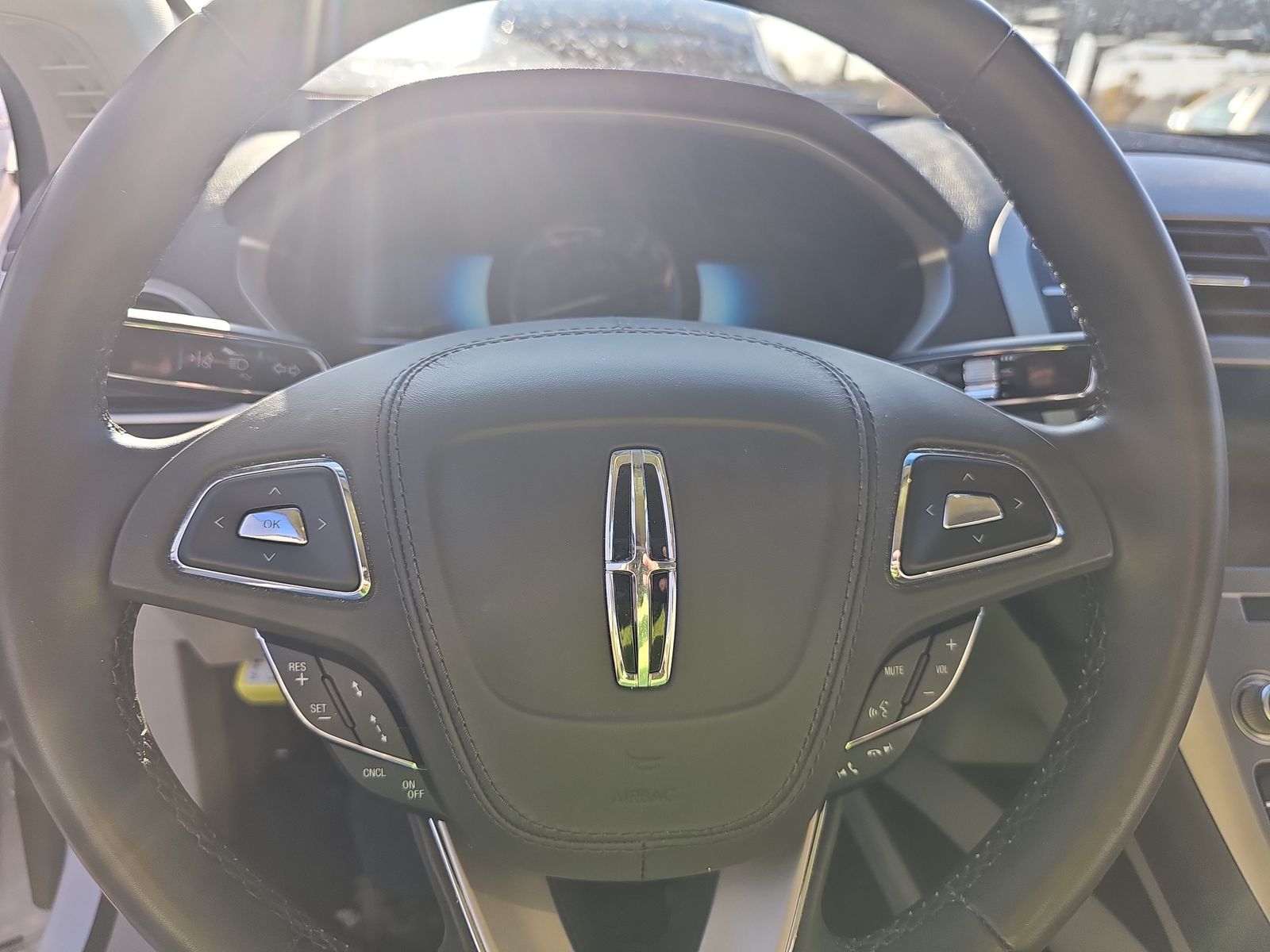 2019 Lincoln MKZ Hybrid Reserve I FWD