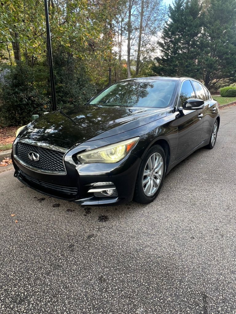 2015 INFINITI Q50 3.7 Premium