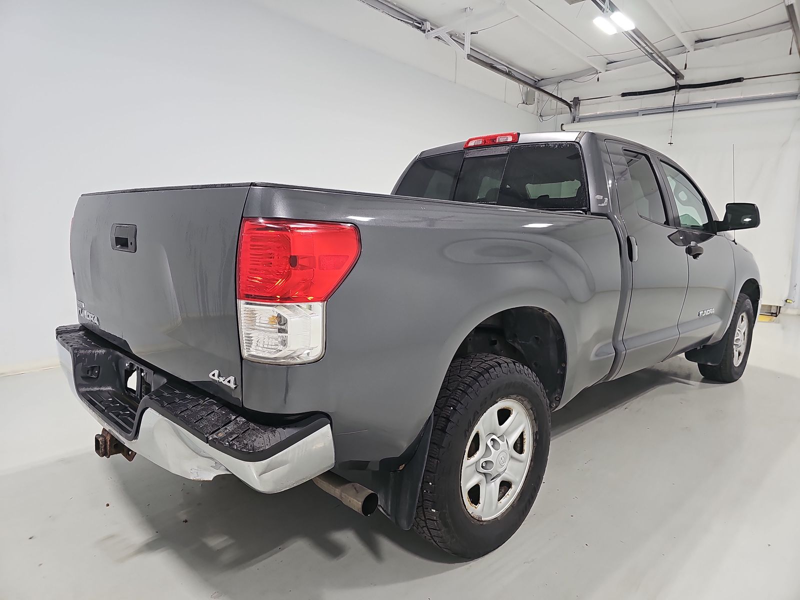 2011 Toyota Tundra Base AWD