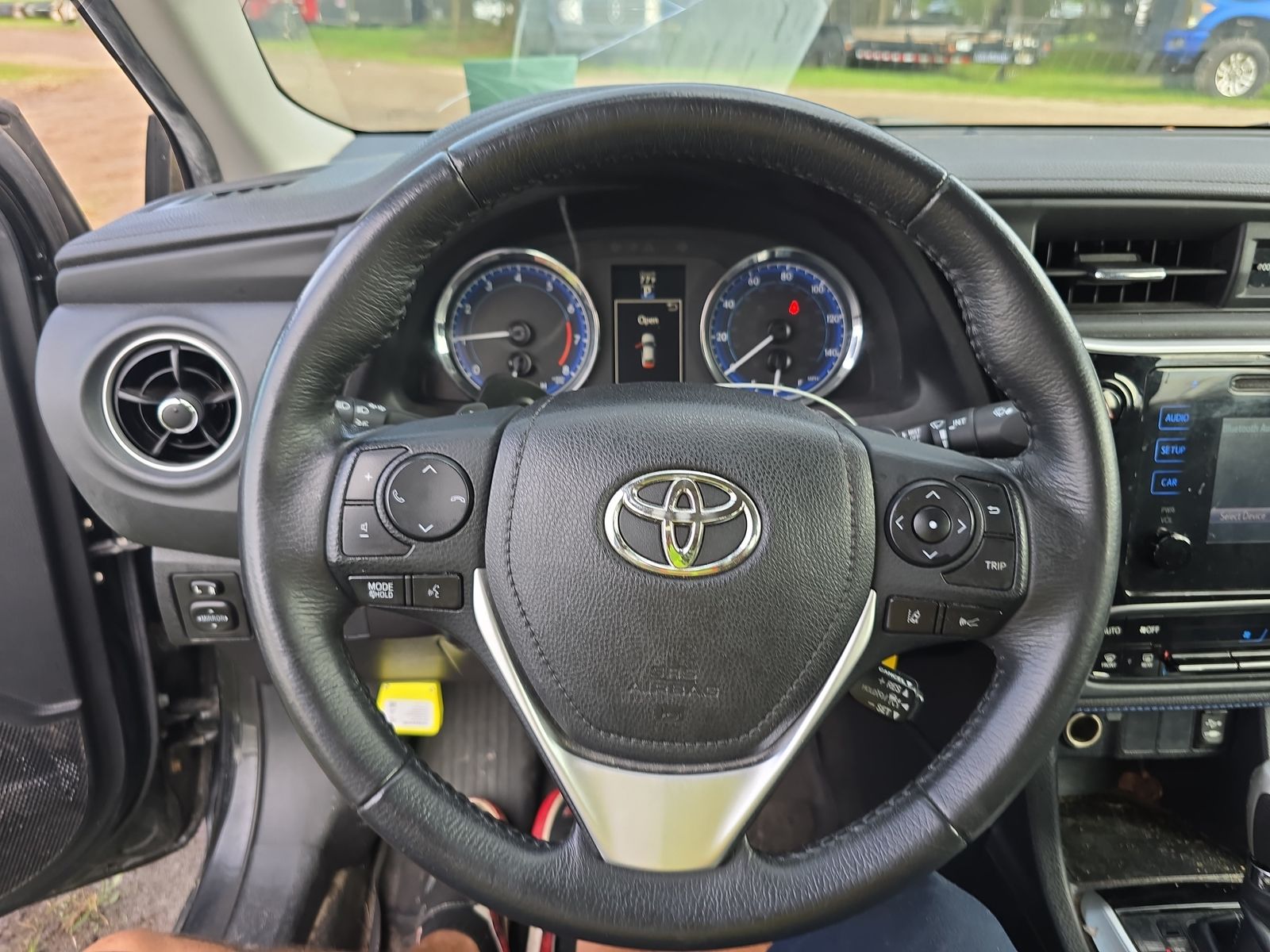 2018 Toyota Corolla SE FWD