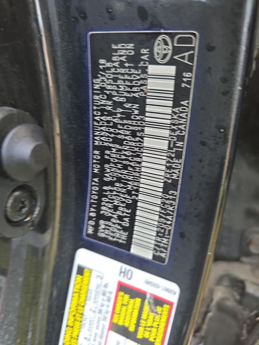 2018 Toyota Corolla SE FWD