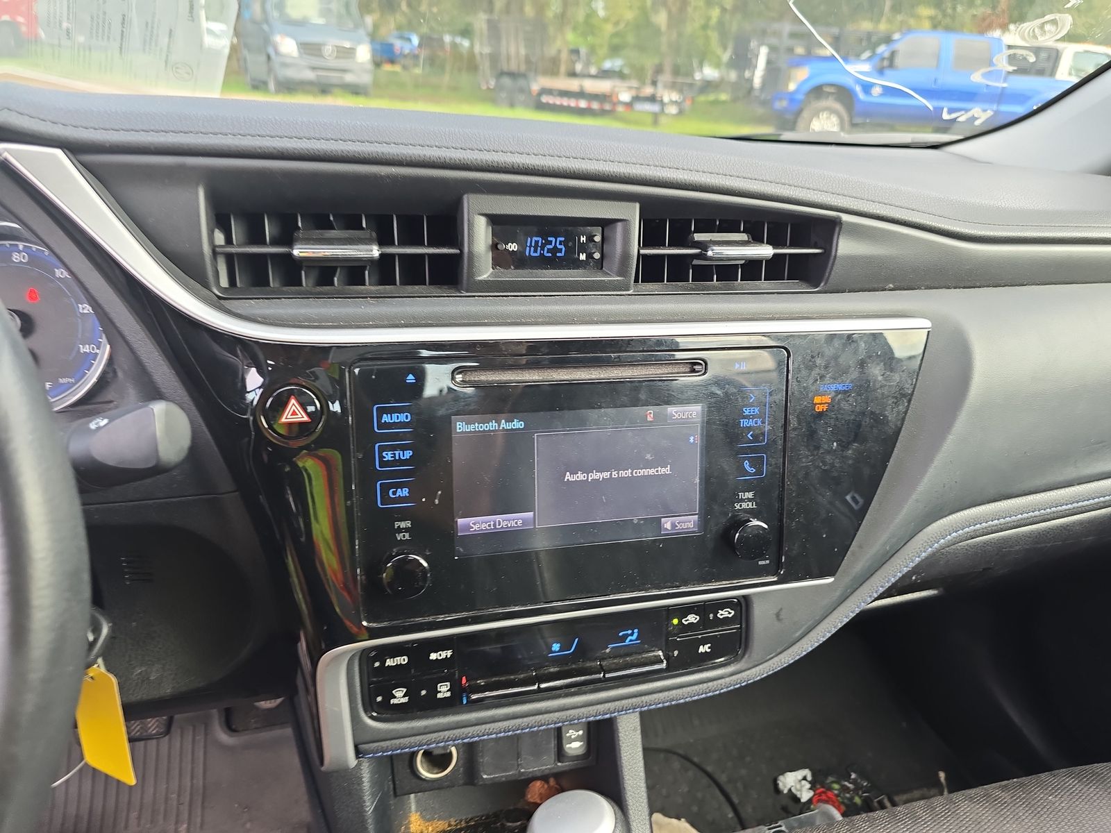 2018 Toyota Corolla SE FWD