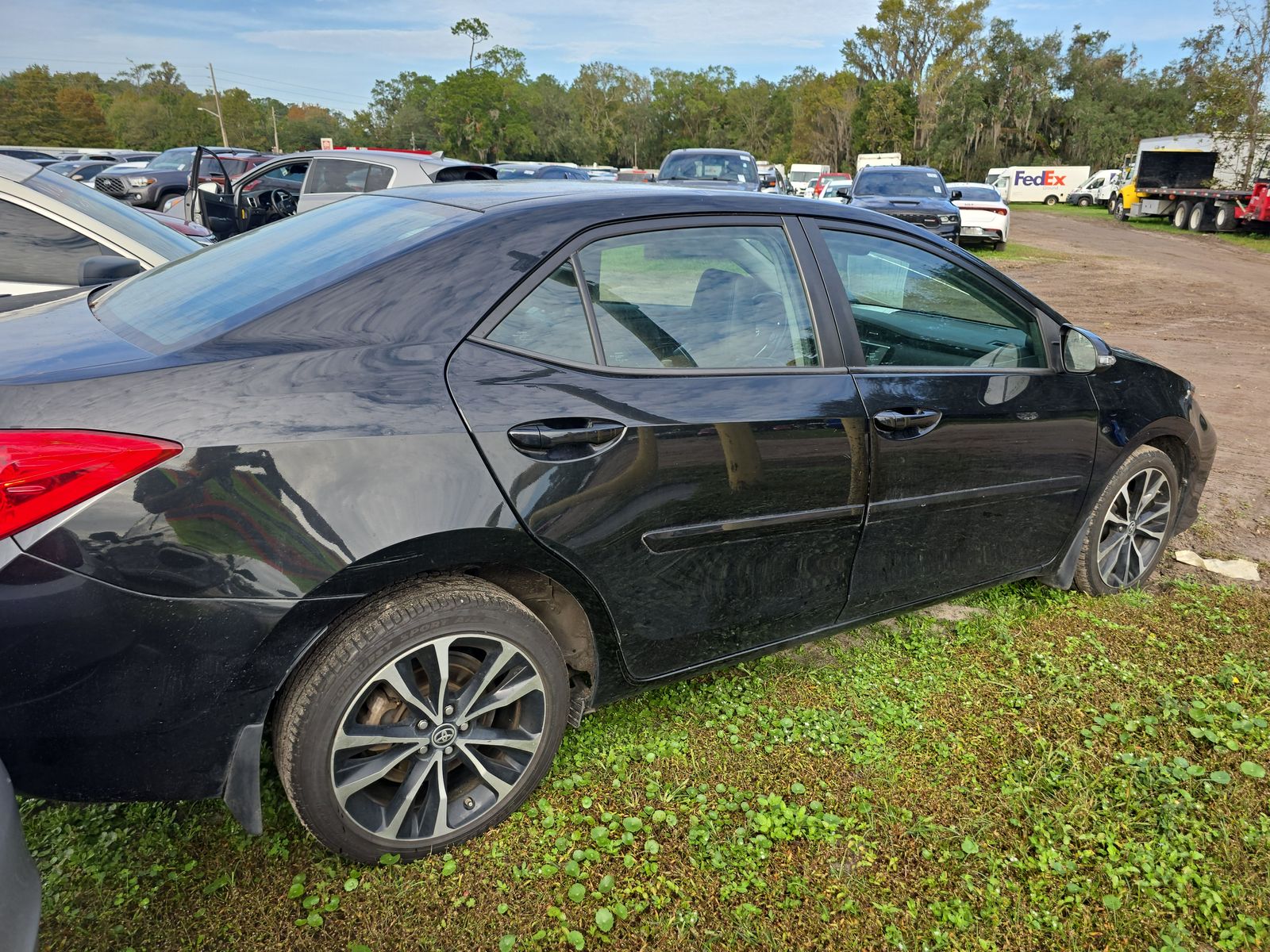 2018 Toyota Corolla SE FWD