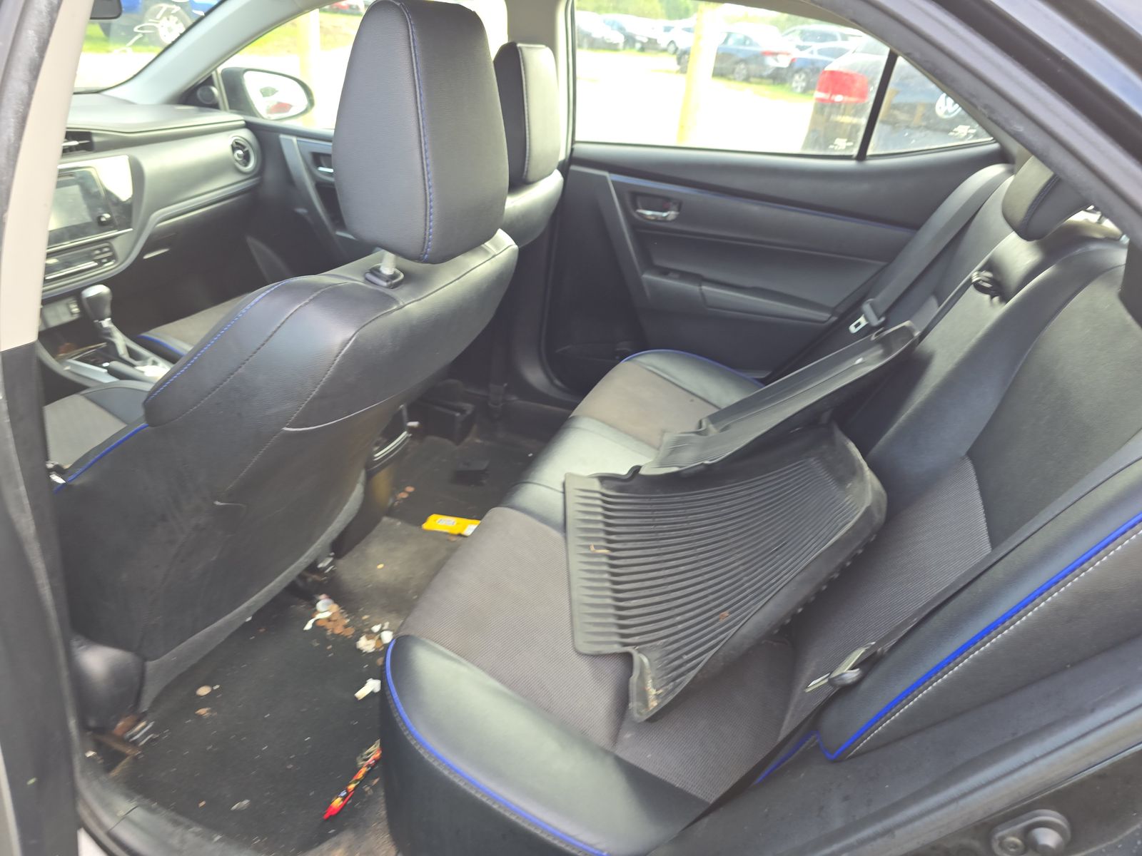 2018 Toyota Corolla SE FWD