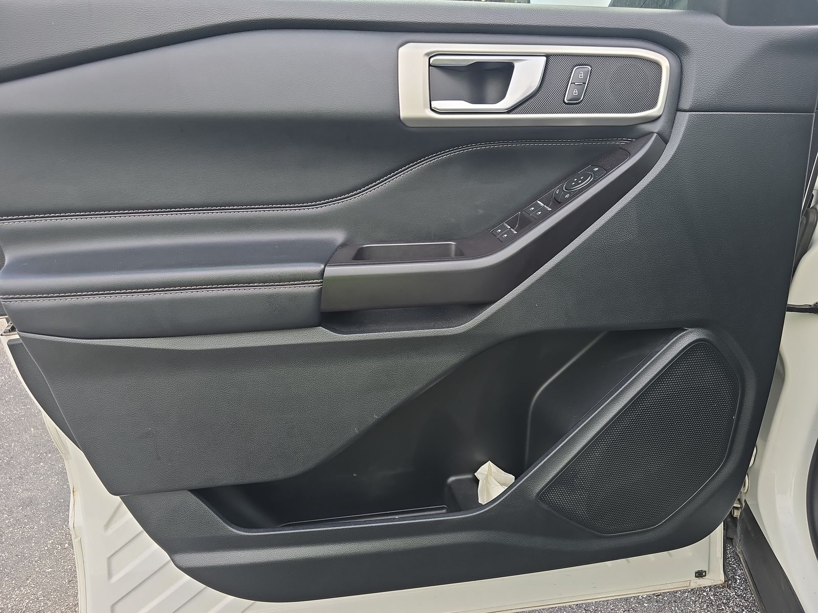 2020 Ford Explorer XLT RWD