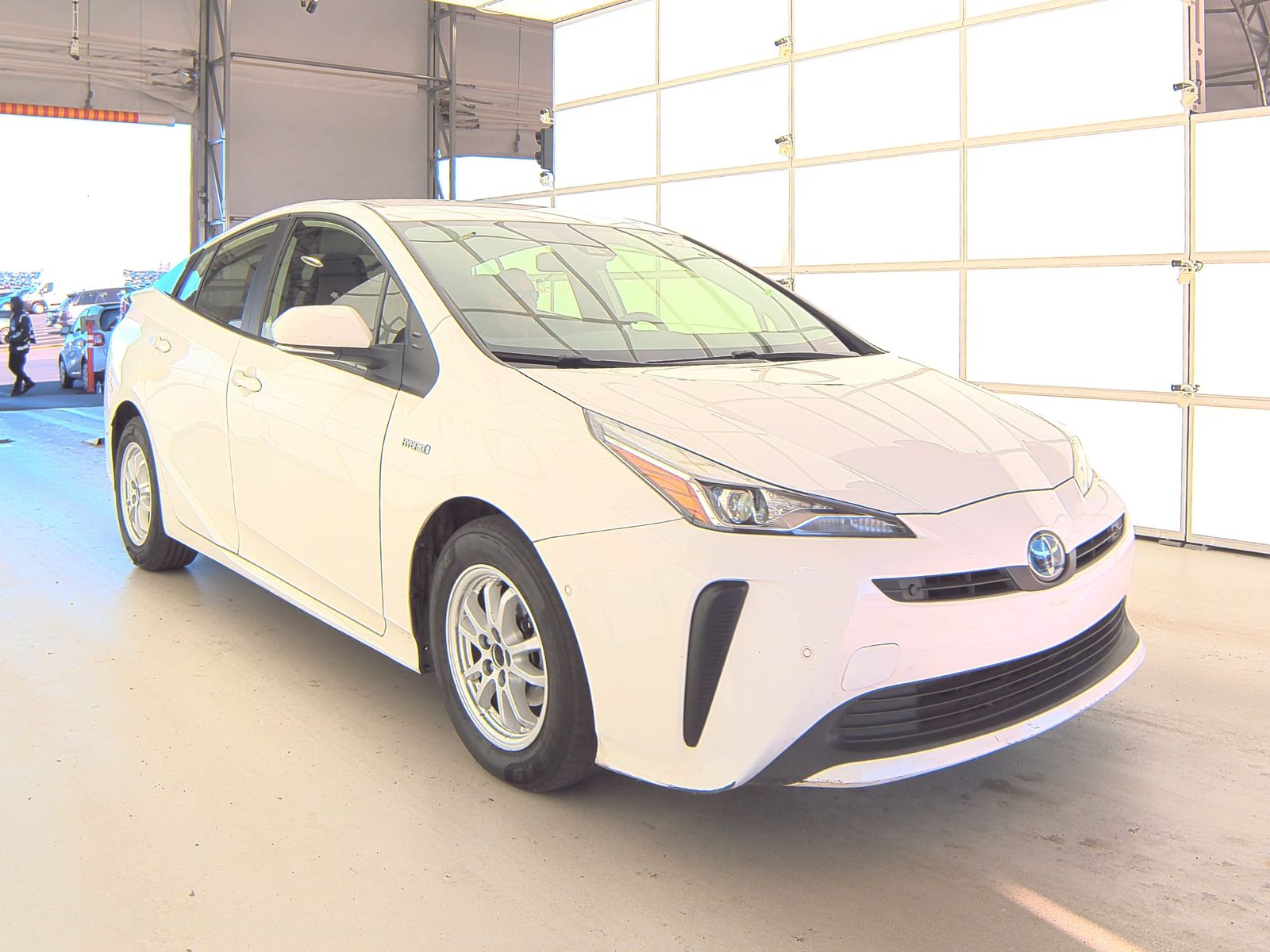 2022 Toyota Prius LE FWD