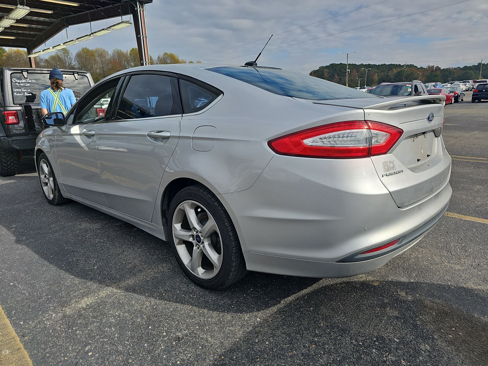 2016 Ford Fusion SE FWD