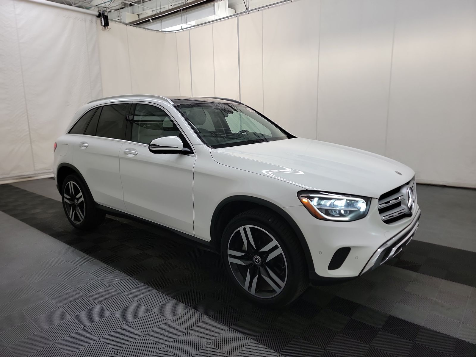 2021 Mercedes-Benz GLC GLC 300 RWD