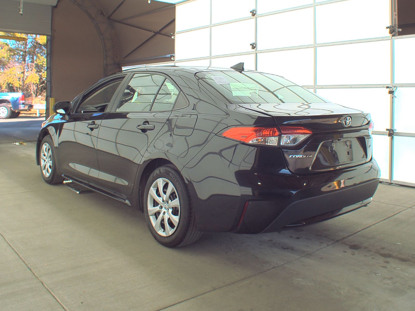 2021 Toyota Corolla LE FWD