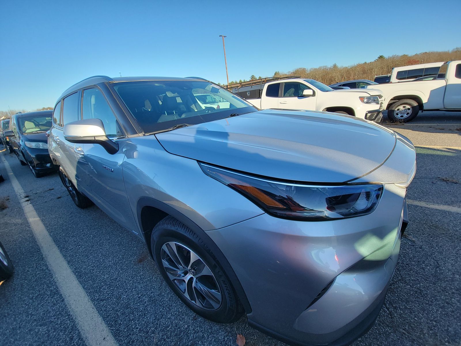 2021 Toyota Highlander Hybrid XLE AWD