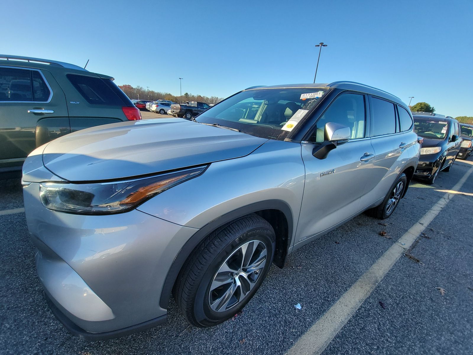 2021 Toyota Highlander Hybrid XLE AWD