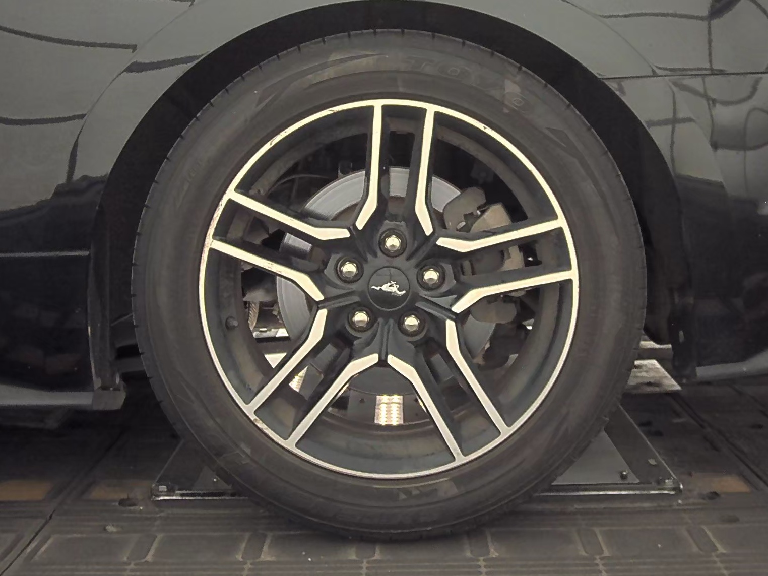 2020 Ford Mustang EcoBoost Premium RWD