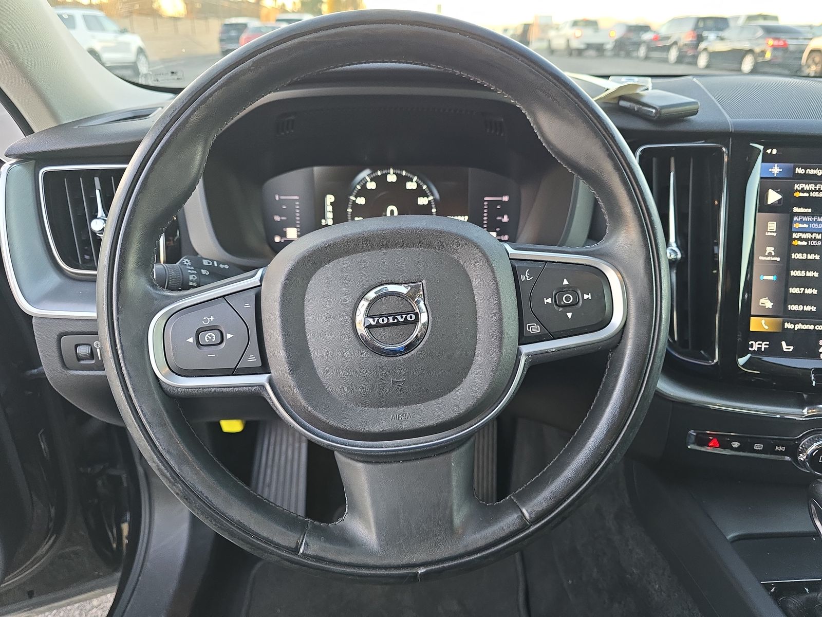 2019 Volvo XC60 T5 Momentum AWD