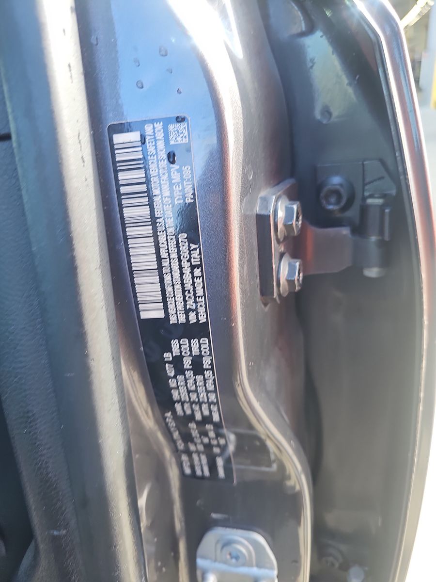 2017 Jeep Renegade Latitude Altitude Edition FWD