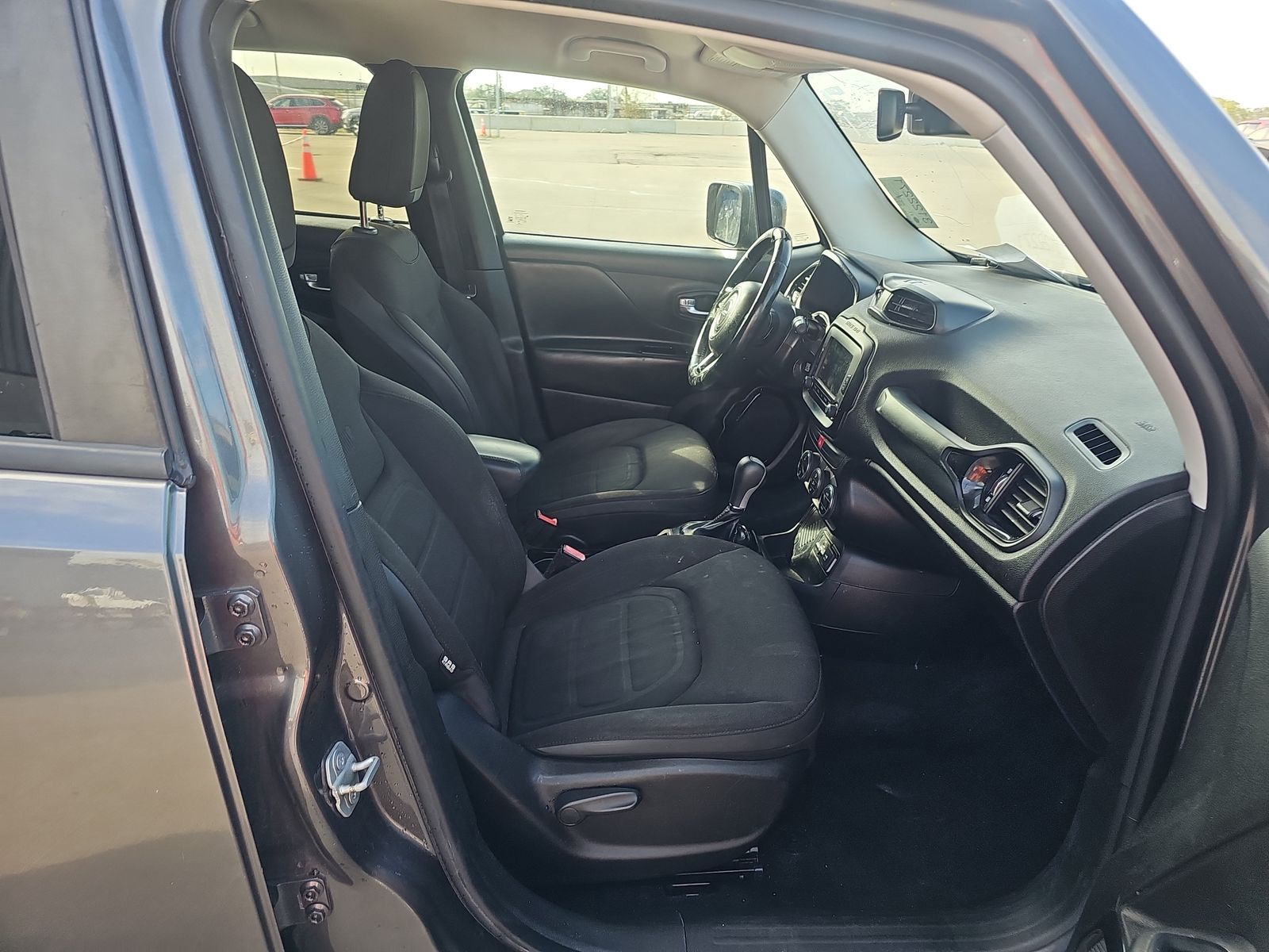 2017 Jeep Renegade Latitude Altitude Edition FWD
