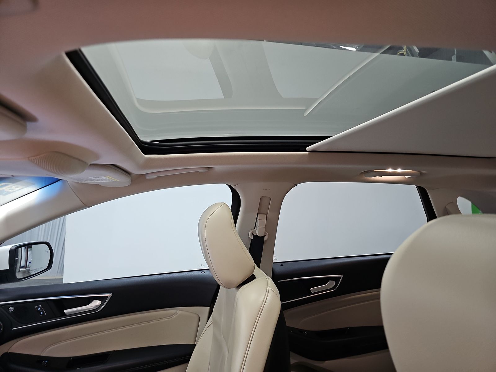 2020 Ford Edge Titanium FWD