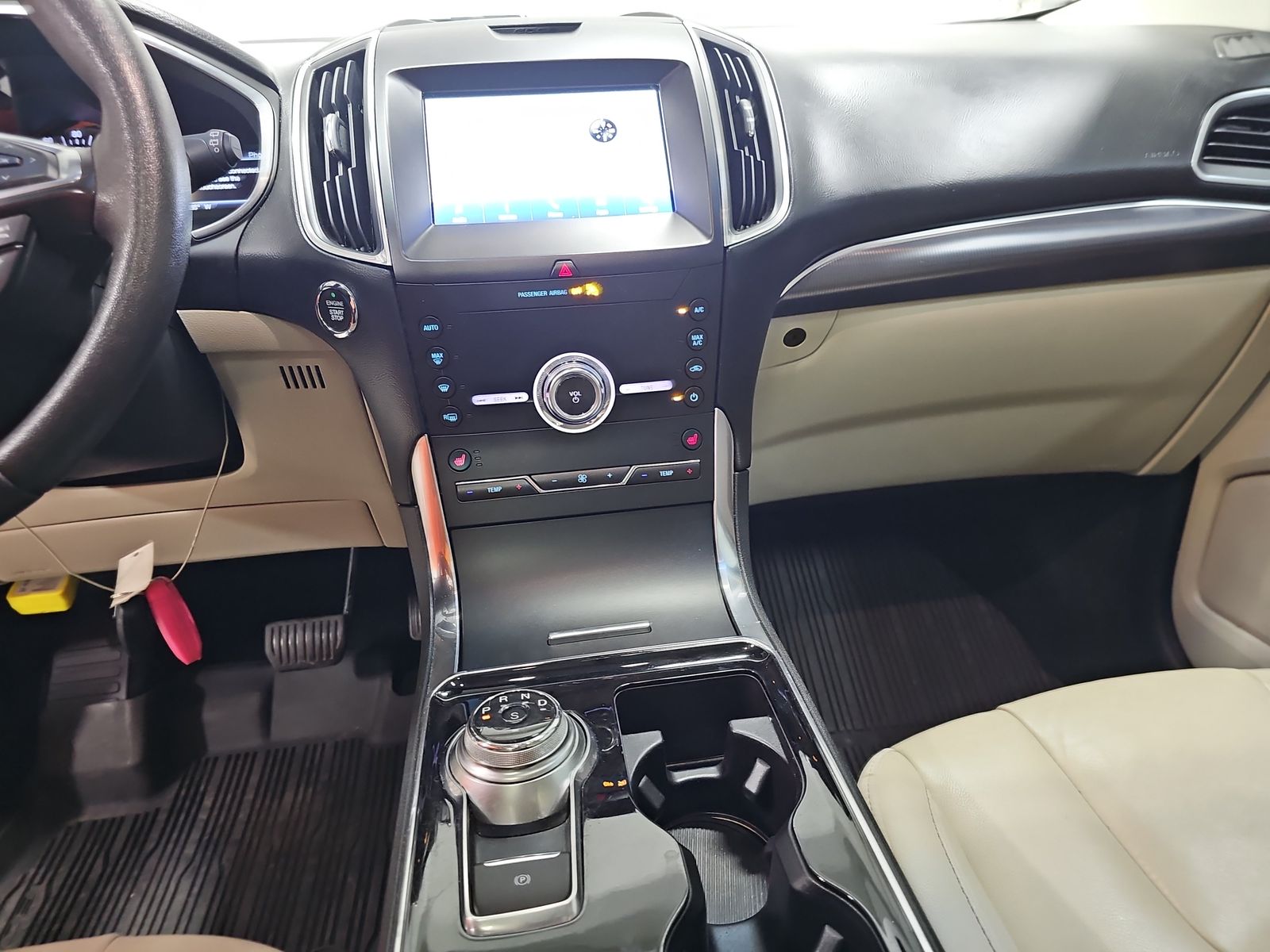 2020 Ford Edge Titanium FWD