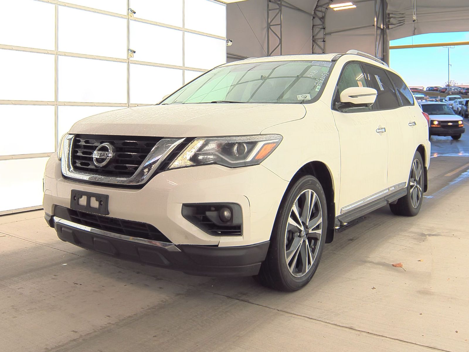 2017 Nissan Pathfinder Platinum