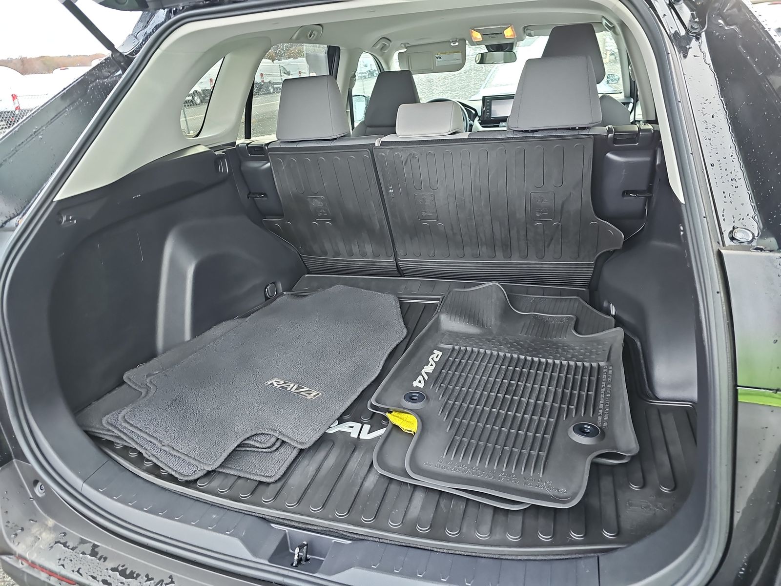 2020 Toyota RAV4 XLE AWD