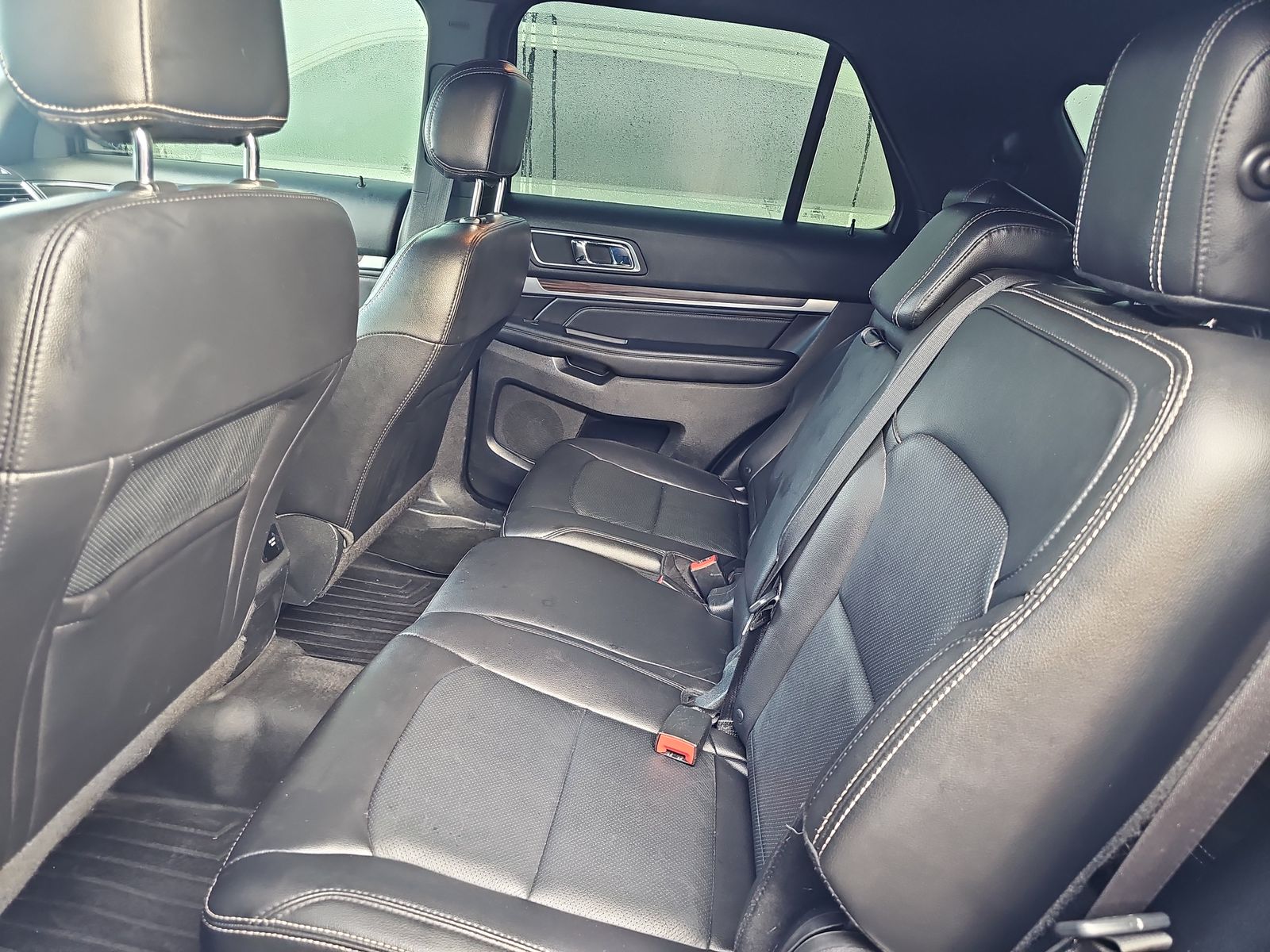 2017 Ford Explorer Limited FWD