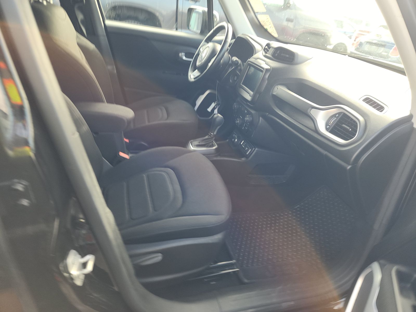 2019 Jeep Renegade Latitude AWD