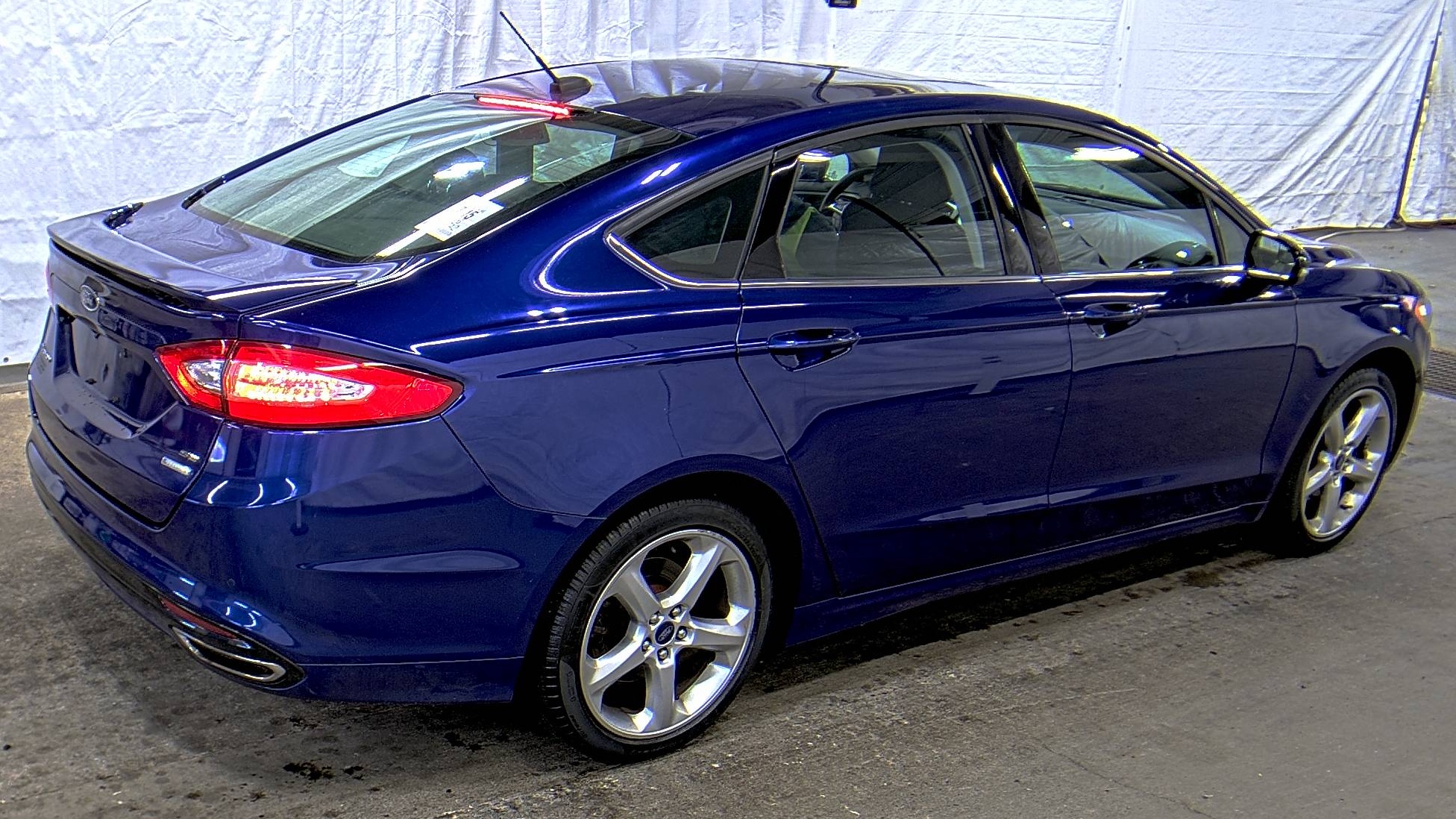 2016 Ford Fusion SE FWD