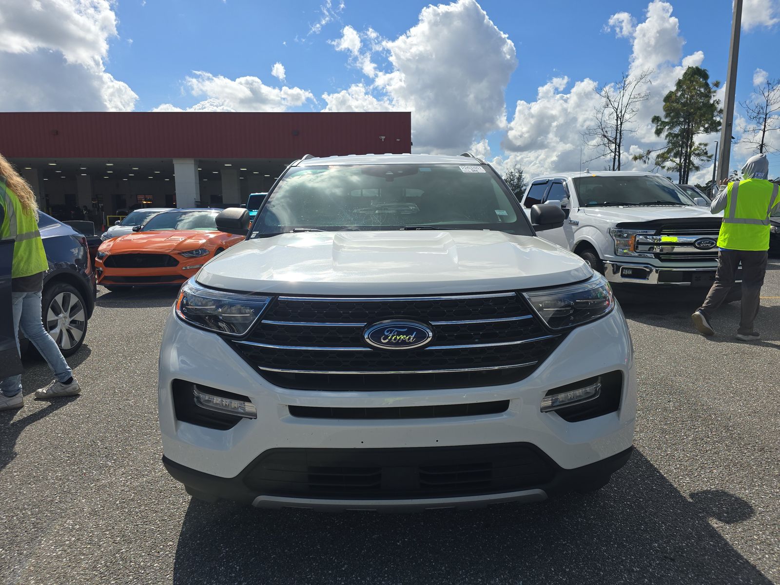 2020 Ford Explorer XLT RWD
