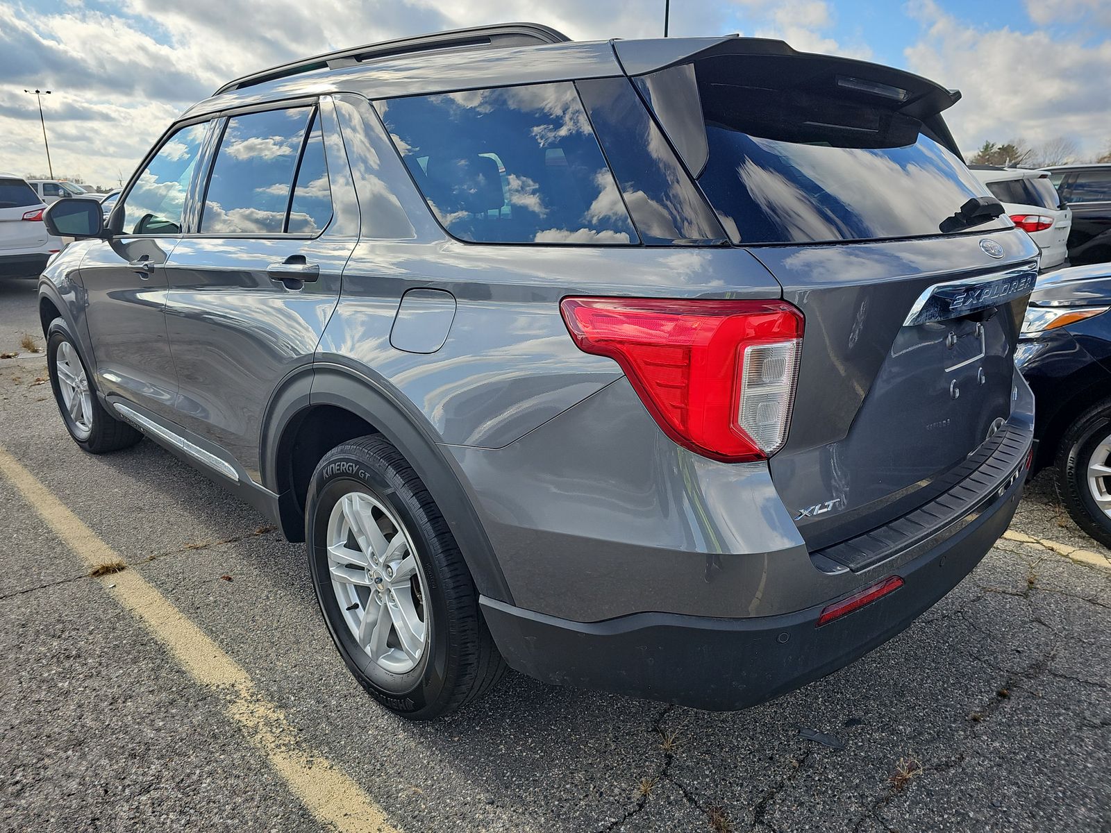 2022 Ford Explorer XLT AWD