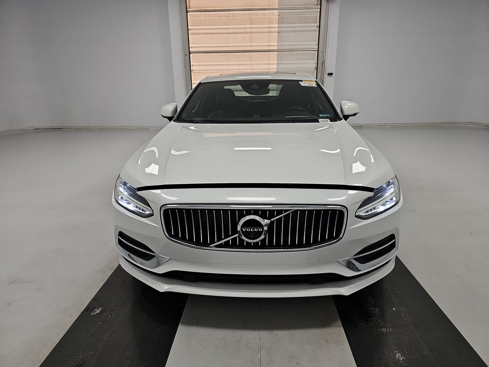 2017 Volvo S90 T6 Inscription AWD