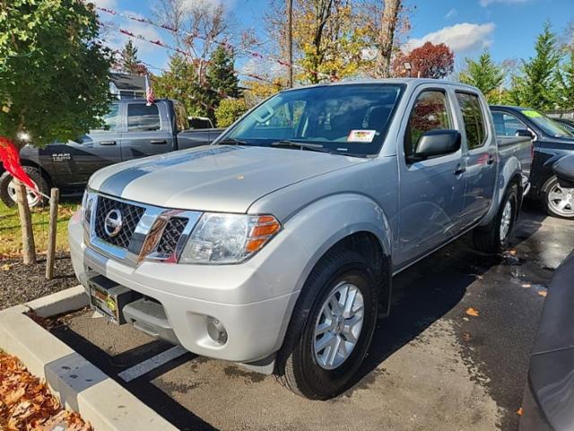 2018 Nissan Frontier SV Crew Cab Short Bed