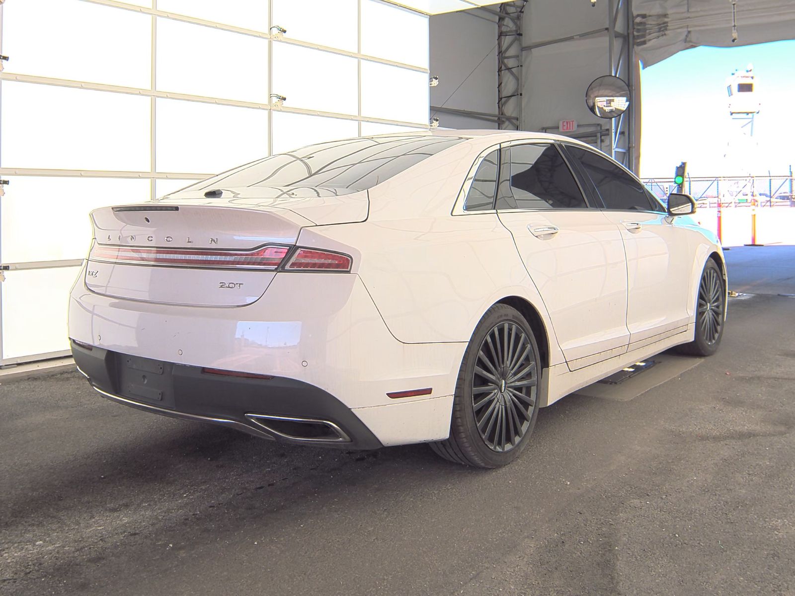 2017 Lincoln MKZ Reserve FWD